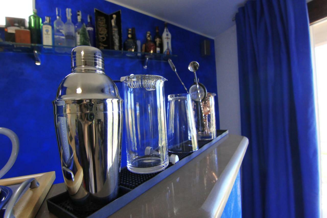 Blue Velvet Rooms Tortoli Luaran gambar